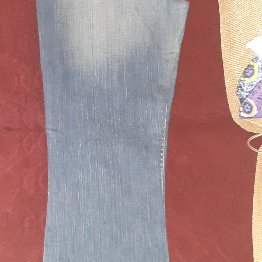 Jeans - Picture 3 of 3